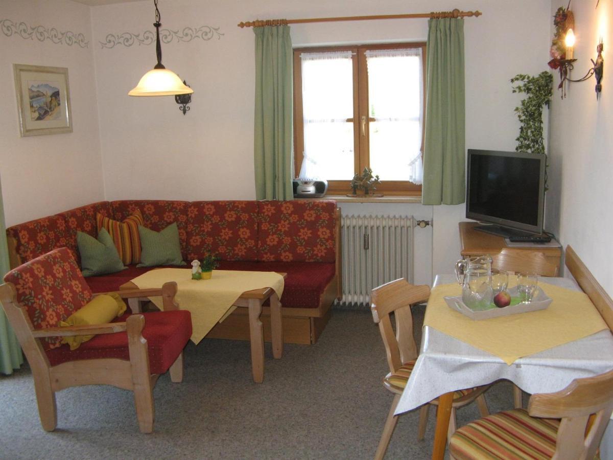 Haus Isartal Apartment Mittenwald Exterior foto
